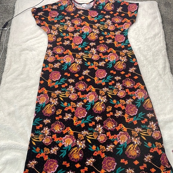 LuLaRoe Long Floral Dress - Picture 4 of 4